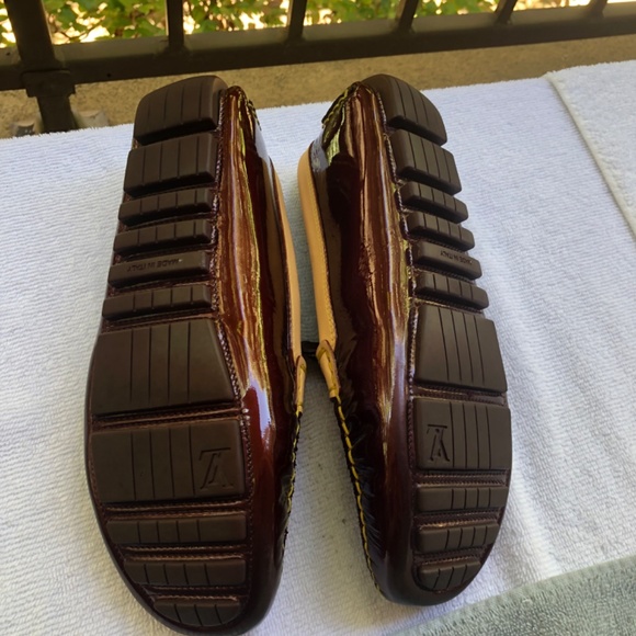100% Authentic Louis Vuitton Vernis Loafers 2005 (Used) - Picture 4 of 6